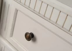 Commode 4 Tiroirs Leonie Blanc -Meubles De Maison Magasin 680 1 Commode 4 Tiroirs Leonie Amadeus Cades Design Deco Campagne Chic 3