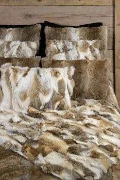 Plaid Fourrure Lapin Brun 130x180 -Meubles De Maison Magasin 838 1 Plaid Fourrure Lapin Brun 130x180 Mars More Deco Campagne Chic 5