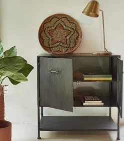 Buffet Indus 2 Portes Typographic Métal Noir Pomax -Meubles De Maison Magasin 958 1 Buffet Bas Indus 2 Portes Typographic Metal Noir Pomax Deco Campagne Chic 3